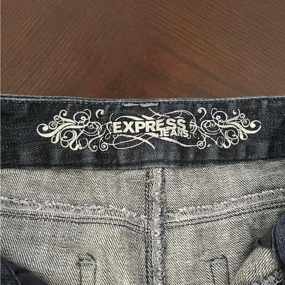 express Jean shorts - Picture 4 of 4